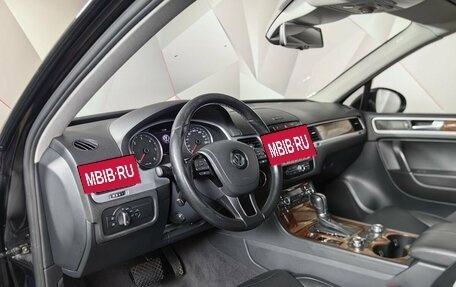 Volkswagen Touareg III, 2010 год, 1 979 000 рублей, 14 фотография