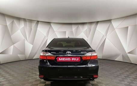 Toyota Camry, 2015 год, 1 829 000 рублей, 8 фотография