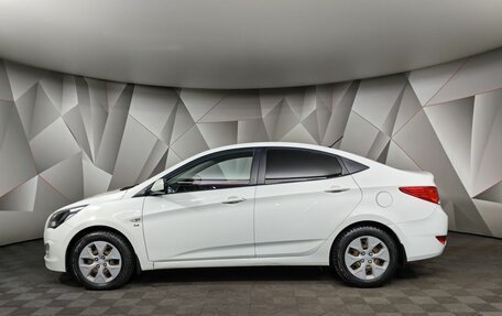 Hyundai Solaris II рестайлинг, 2015 год, 775 000 рублей, 5 фотография