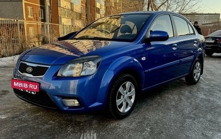 KIA Rio II, 2010 год, 750 000 рублей, 2 фотография