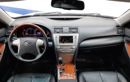 Toyota Camry, 2010 год, 1 110 000 рублей, 9 фотография