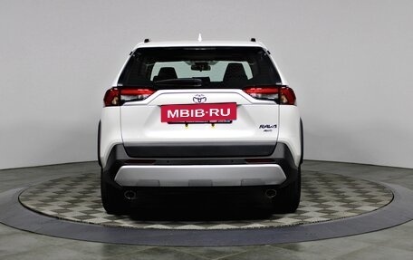 Toyota RAV4, 2024 год, 4 850 000 рублей, 6 фотография