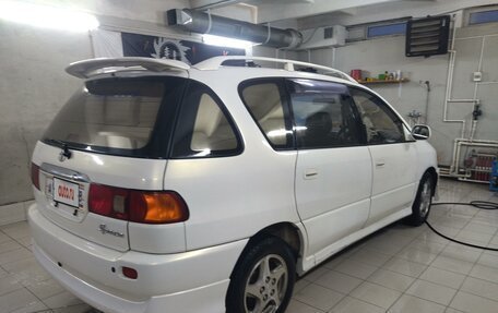 Toyota Ipsum II, 2001 год, 550 000 рублей, 6 фотография