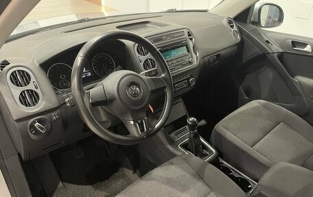 Volkswagen Tiguan I, 2011 год, 996 000 рублей, 7 фотография