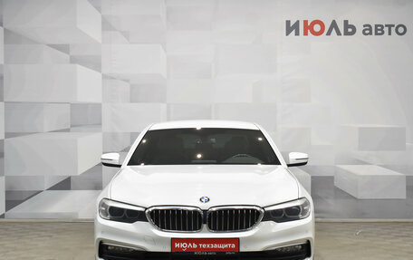 BMW 5 серия, 2017 год, 3 490 000 рублей, 2 фотография