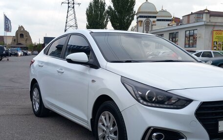 Hyundai Solaris II рестайлинг, 2018 год, 1 280 000 рублей, 2 фотография