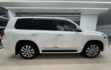 Toyota Land Cruiser 200, 2018 год, 8 500 000 рублей, 4 фотография