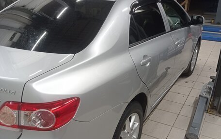 Toyota Corolla, 2011 год, 1 250 000 рублей, 3 фотография