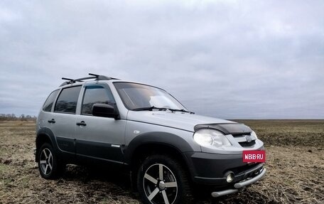 Chevrolet Niva I рестайлинг, 2014 год, 705 000 рублей, 4 фотография