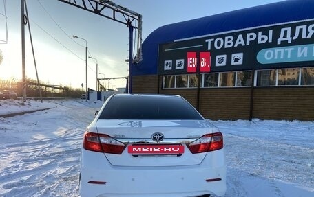 Toyota Camry, 2013 год, 2 100 000 рублей, 8 фотография