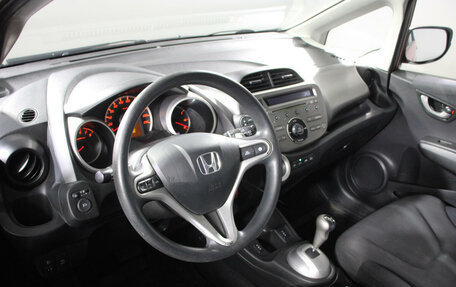 Honda Jazz II рестайлинг, 2009 год, 952 000 рублей, 14 фотография