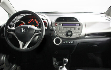 Honda Jazz II рестайлинг, 2009 год, 952 000 рублей, 12 фотография