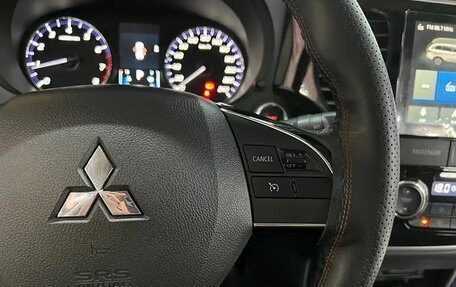 Mitsubishi Outlander III рестайлинг 3, 2022 год, 2 430 010 рублей, 8 фотография