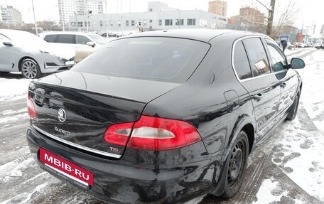 Skoda Superb III рестайлинг, 2012 год, 979 000 рублей, 6 фотография