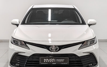 Toyota Camry, 2022 год, 3 535 000 рублей, 2 фотография