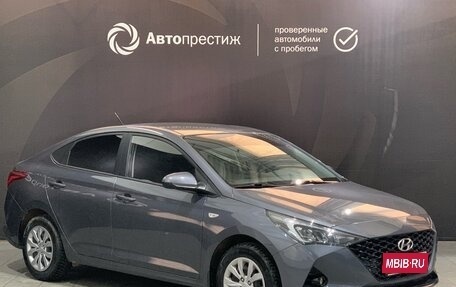 Hyundai Solaris II рестайлинг, 2021 год, 1 750 000 рублей, 1 фотография