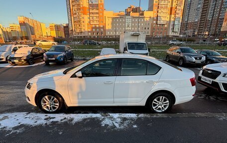 Skoda Octavia, 2017 год, 1 490 000 рублей, 2 фотография