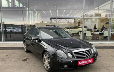 Mercedes-Benz E-Класс, 2008 год, 919 000 рублей, 3 фотография