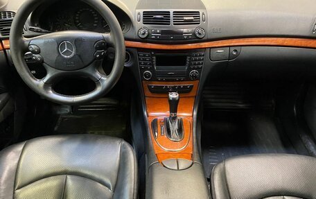 Mercedes-Benz E-Класс, 2008 год, 919 000 рублей, 13 фотография