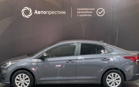 Hyundai Solaris II рестайлинг, 2021 год, 1 750 000 рублей, 4 фотография