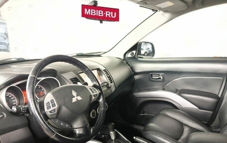 Mitsubishi Outlander III рестайлинг 3, 2008 год, 999 000 рублей, 7 фотография