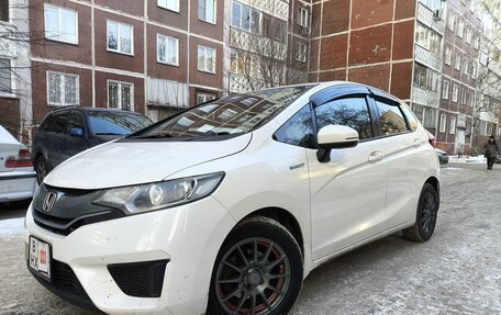 Honda Fit III, 2014 год, 1 020 000 рублей, 5 фотография