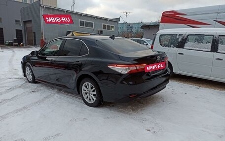 Toyota Camry, 2019 год, 2 780 000 рублей, 2 фотография