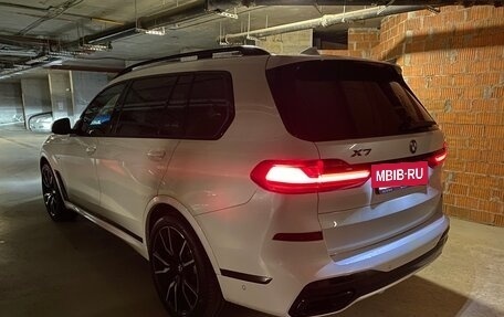 BMW X7, 2021 год, 11 390 000 рублей, 3 фотография