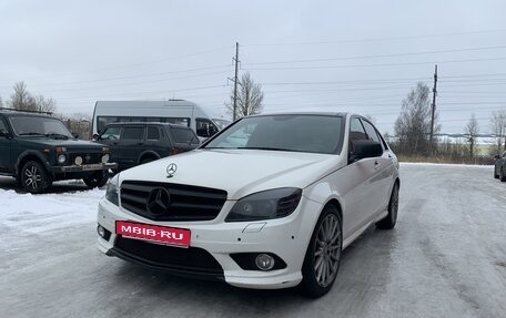 Mercedes-Benz C-Класс, 2008 год, 1 300 000 рублей, 1 фотография