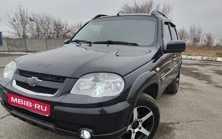 Chevrolet Niva I рестайлинг, 2015 год, 765 000 рублей, 8 фотография