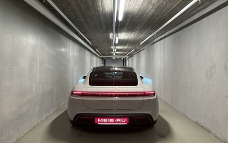 Porsche Taycan I, 2020 год, 9 222 000 рублей, 5 фотография