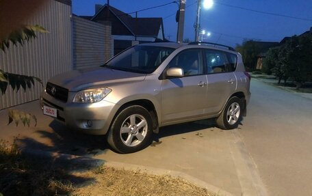 Toyota RAV4, 2007 год, 2 100 000 рублей, 4 фотография