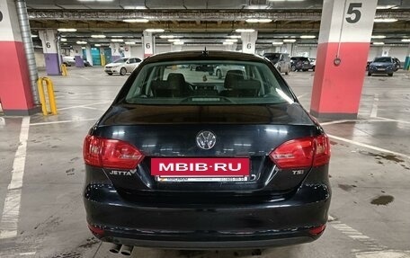 Volkswagen Jetta VI, 2013 год, 1 050 000 рублей, 4 фотография