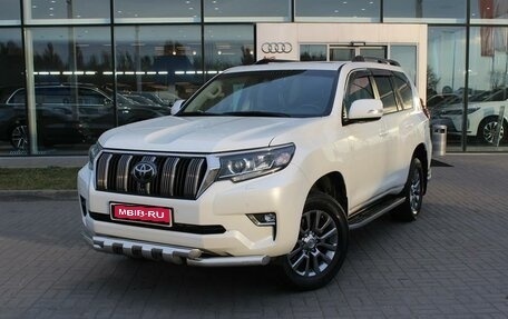 Toyota Land Cruiser Prado 150 рестайлинг 2, 2018 год, 6 450 000 рублей, 1 фотография