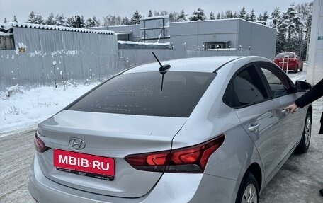 Hyundai Solaris II рестайлинг, 2018 год, 1 550 000 рублей, 2 фотография