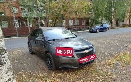 Chevrolet Cruze II, 2012 год, 680 000 рублей, 2 фотография