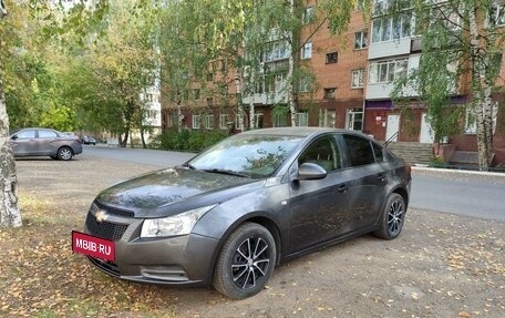 Chevrolet Cruze II, 2012 год, 680 000 рублей, 4 фотография