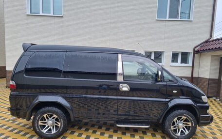 Mitsubishi Delica IV, 2005 год, 2 000 000 рублей, 4 фотография