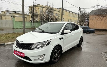 KIA Rio III рестайлинг, 2013 год, 1 100 000 рублей, 1 фотография