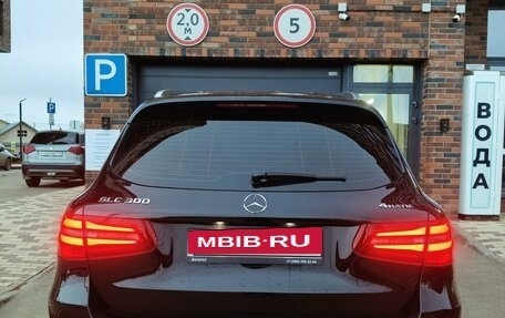 Mercedes-Benz GLC, 2016 год, 3 400 000 рублей, 6 фотография