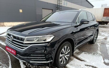 Volkswagen Touareg III, 2021 год, 6 400 000 рублей, 1 фотография