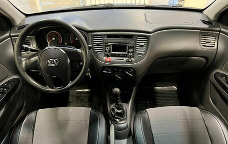 KIA Rio II, 2011 год, 690 000 рублей, 8 фотография