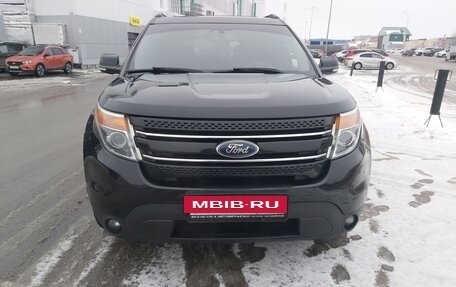 Ford Explorer VI, 2013 год, 2 300 000 рублей, 10 фотография