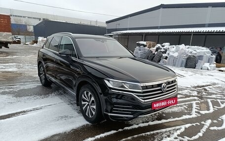 Volkswagen Touareg III, 2021 год, 6 400 000 рублей, 5 фотография