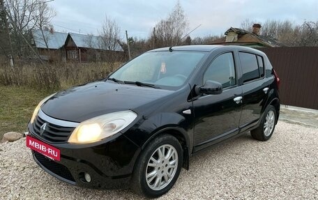 Renault Logan I, 2011 год, 575 000 рублей, 2 фотография