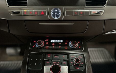 Audi A8, 2013 год, 2 590 000 рублей, 17 фотография