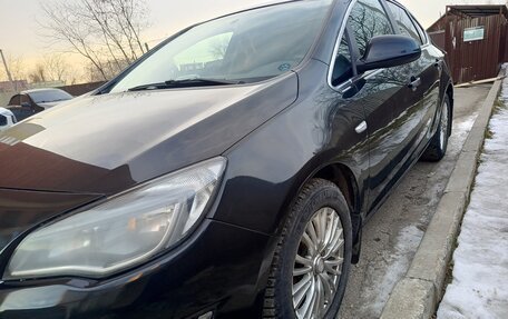 Opel Astra J, 2013 год, 950 000 рублей, 8 фотография