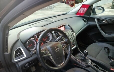 Opel Astra J, 2013 год, 950 000 рублей, 11 фотография