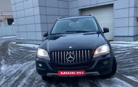 Mercedes-Benz M-Класс, 2010 год, 1 399 000 рублей, 2 фотография