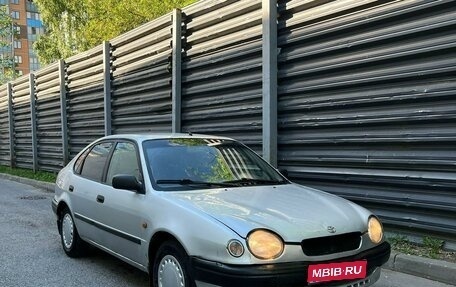 Toyota Corolla, 1998 год, 145 000 рублей, 1 фотография